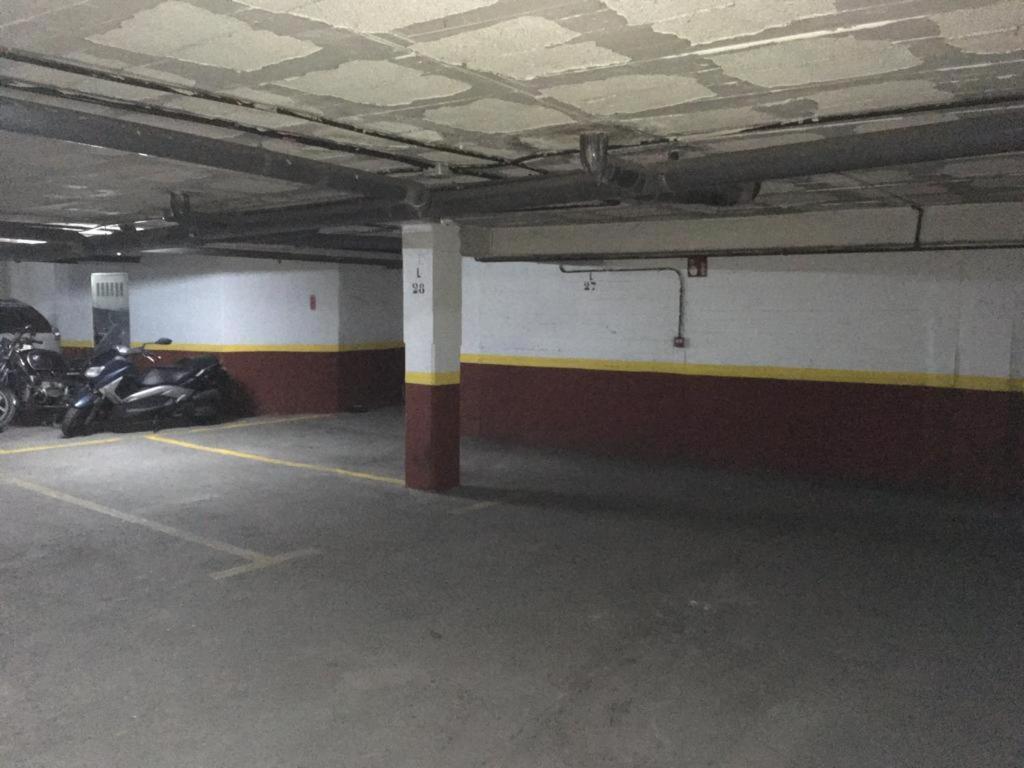 Conde Center Premium Suites, Free Parking Sevilla Eksteriør bilde