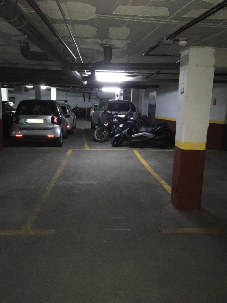 Conde Center Premium Suites, Free Parking Sevilla Eksteriør bilde