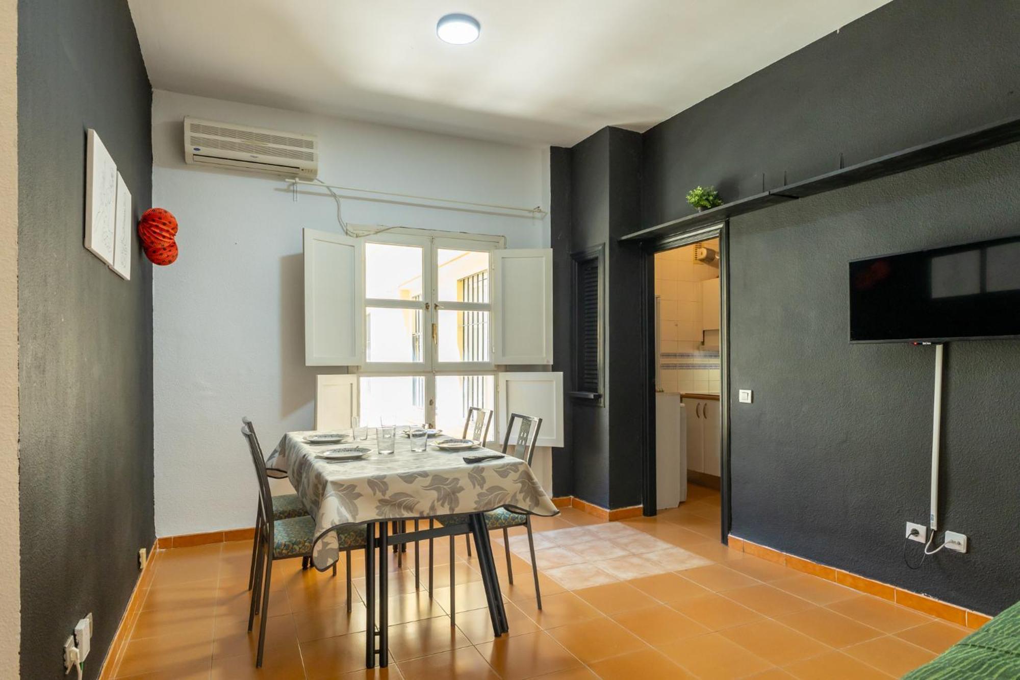 Conde Center Premium Suites, Free Parking Sevilla Eksteriør bilde